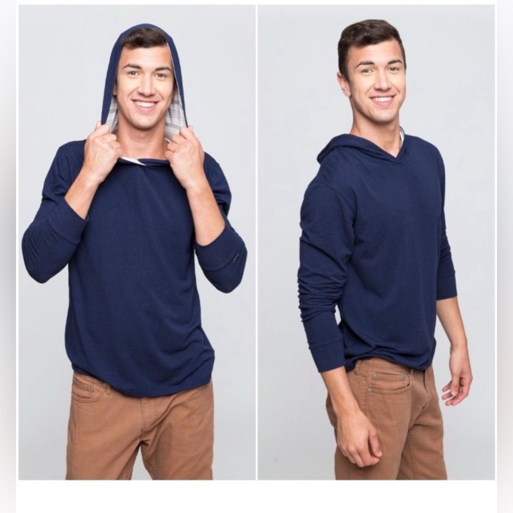 Two Blind Brothers Navy Hoodie Bamboo Lightweight Pullover. Size M new with tags
